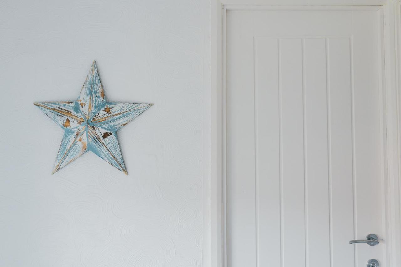 Rookwood House - Spacious Home With Free Parking - Short Stay Leeds Лидс Экстерьер фото